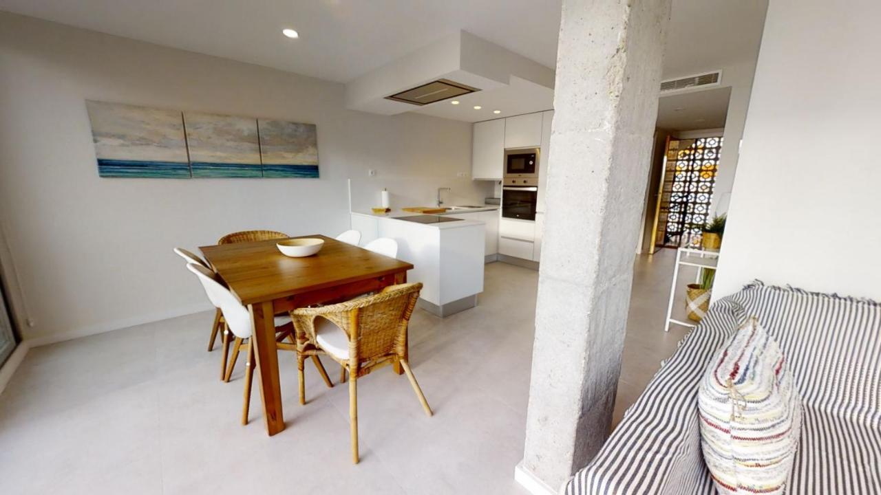 Paradise Windows Apartment อาลิกันเต ภายนอก รูปภาพ