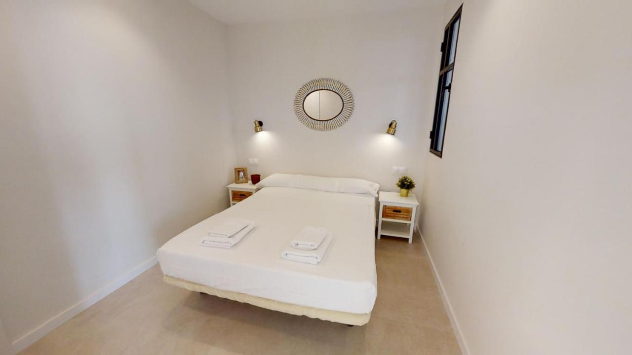 Paradise Windows Apartment อาลิกันเต ภายนอก รูปภาพ